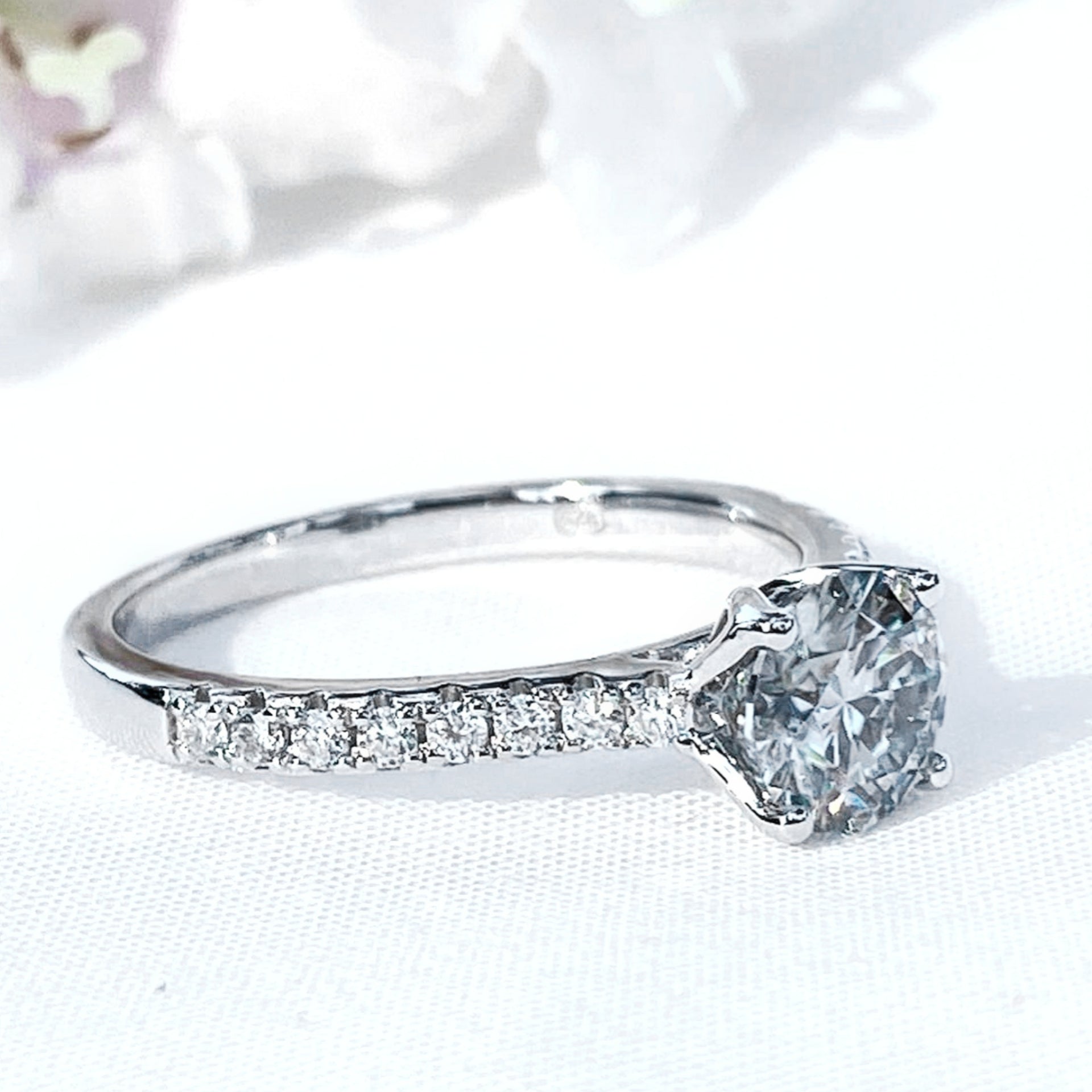 Обручальное кольцо с муассанитом 1 карат, серебро с платимуновым покрытием